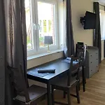 Huus-ritter In Apartament *