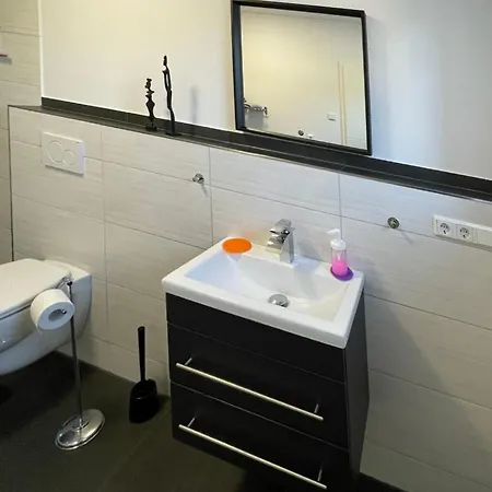 Huus-ritter In 公寓 Balje